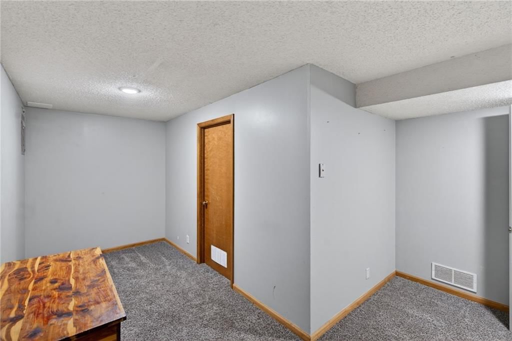 515 E Seventh Street — photo 21