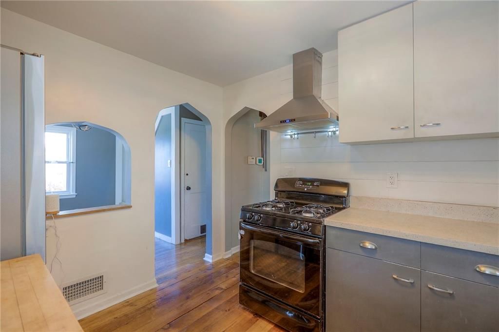 2801 S 8TH Terrace — photo 12