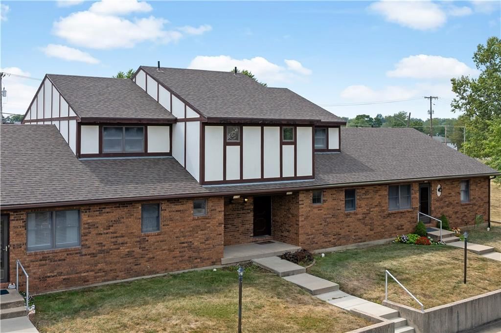 1113 Jeff Circle, Paola, KS