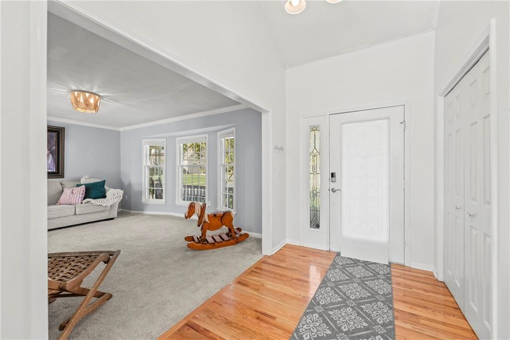 14441 W 122nd Street — photo 2