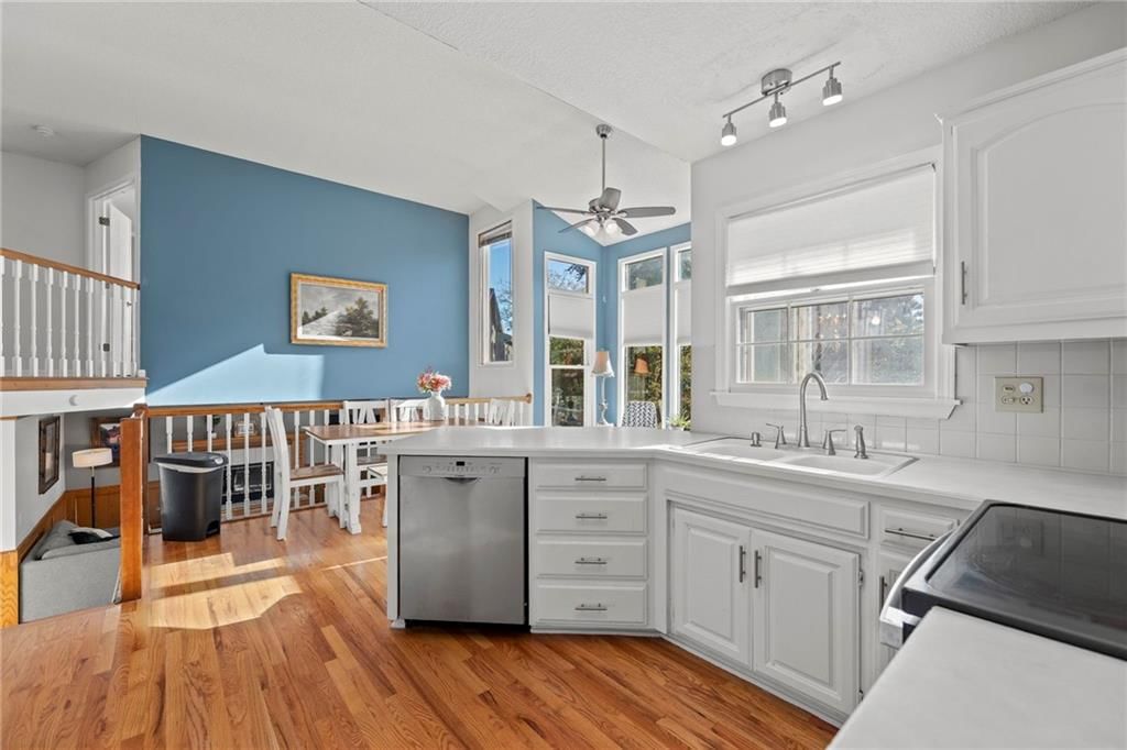 14441 W 122nd Street — photo 12