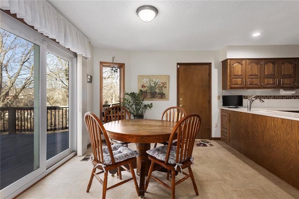 7806 N WOODLAND Avenue — photo 5