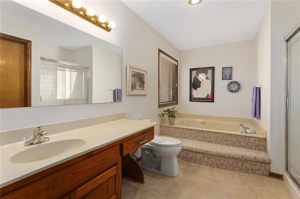 7806 N WOODLAND Avenue — photo 21