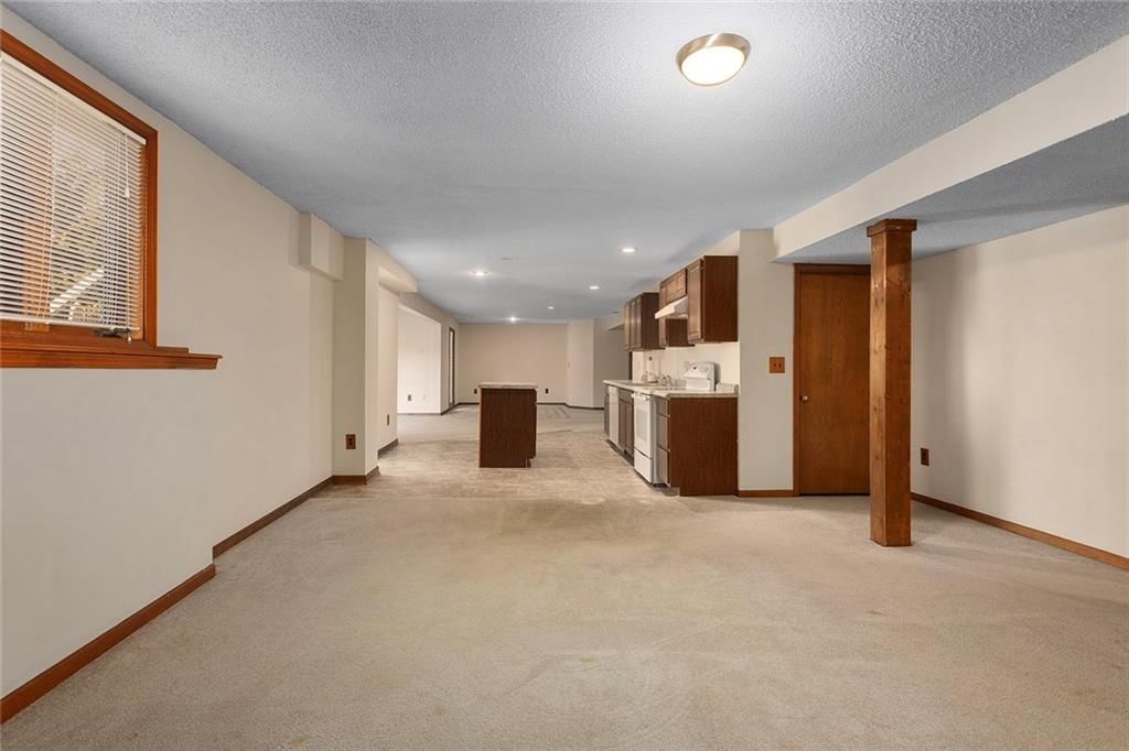 7806 N WOODLAND Avenue — photo 28
