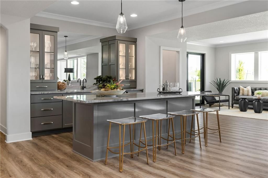 Photo 41 of 50 - 13701 Guilford Road, Leawood, KS 66224