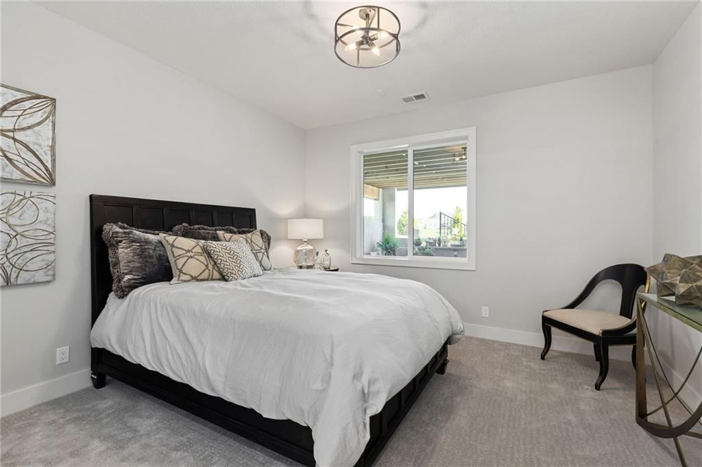 Carpet at 13701 Guilford Road, Leawood, KS 66224