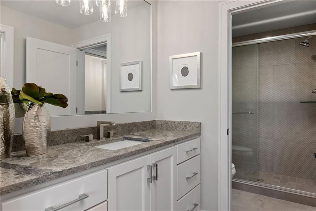 Photo 45 of 50 - 13701 Guilford Road, Leawood, KS 66224