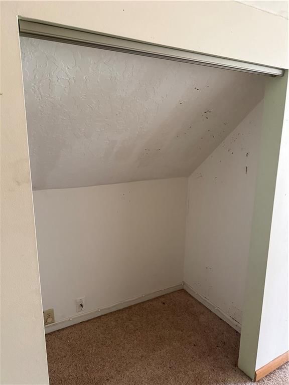 1400 Chess Avenue — photo 15