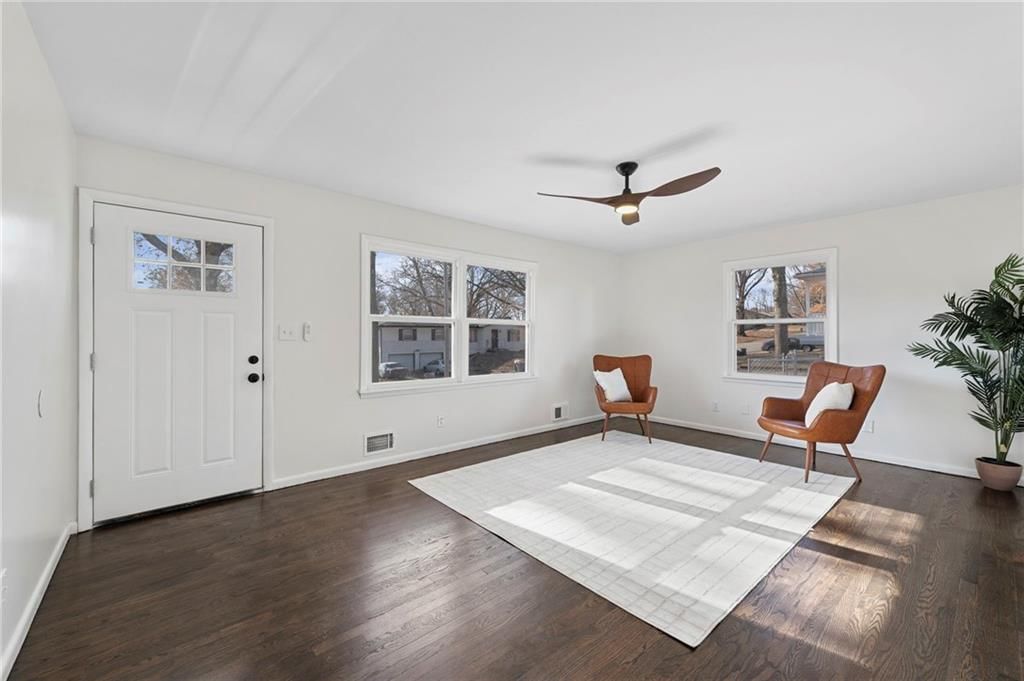 7204 Waverly Avenue — photo 2