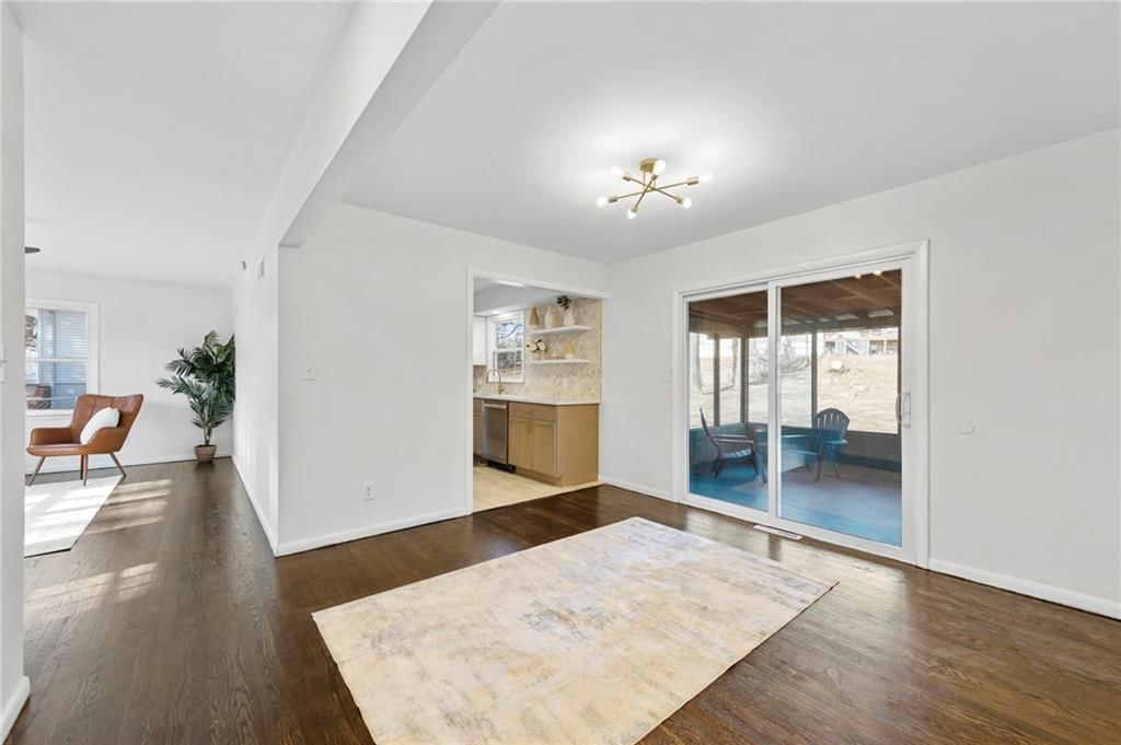 7204 Waverly Avenue — photo 3