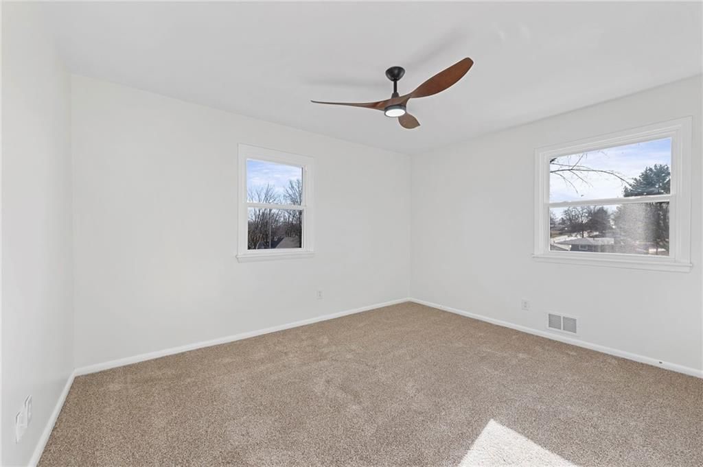 7204 Waverly Avenue — photo 13