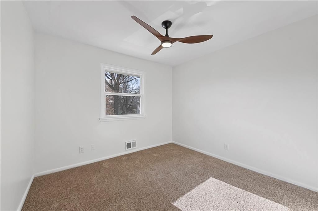7204 Waverly Avenue — photo 16