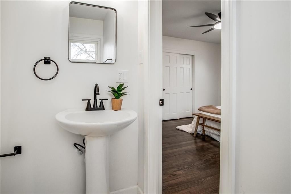 9705 Benson Street — photo 17