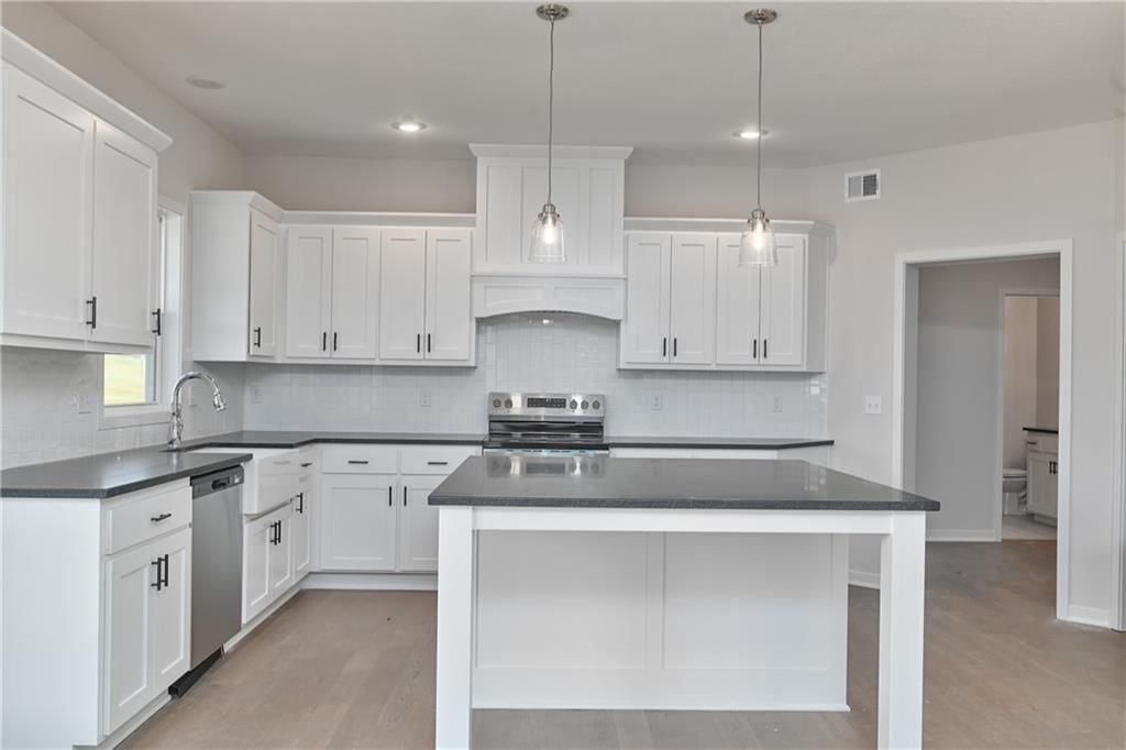 6122 Lewis Drive — photo 12