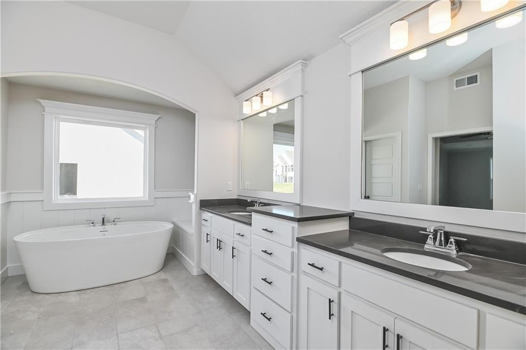 6122 Lewis Drive — photo 24