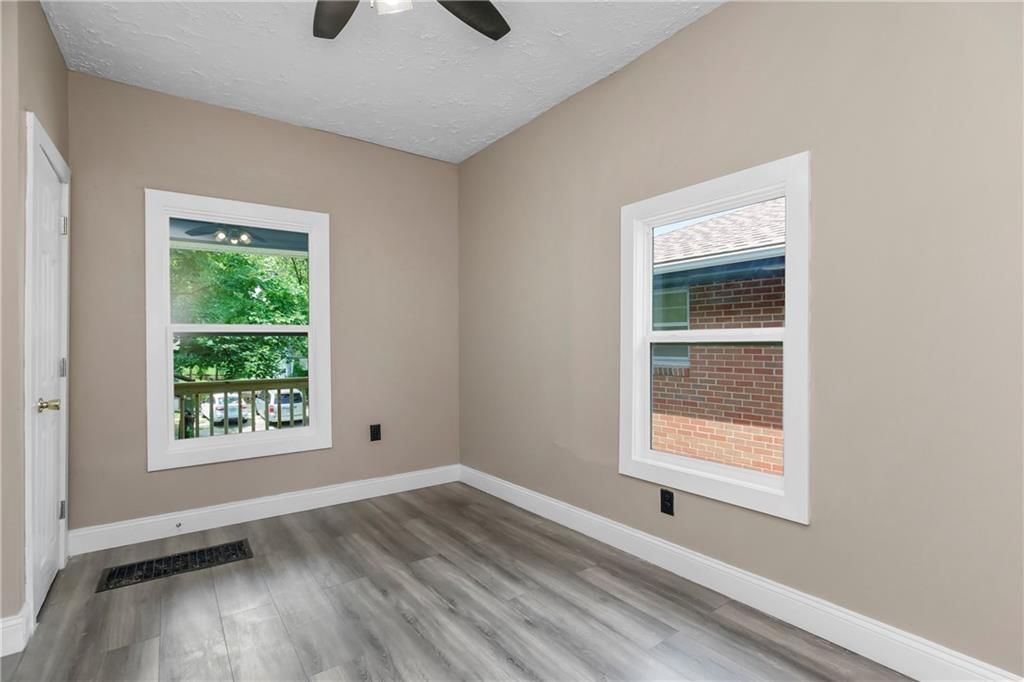 1511 S Evanston Street — photo 8