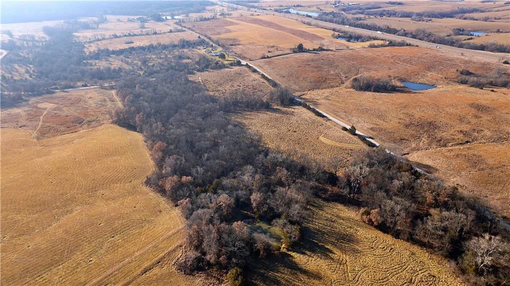 E 220th Avenue — photo 16