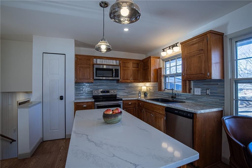 404 Hillcrest Circle — photo 13
