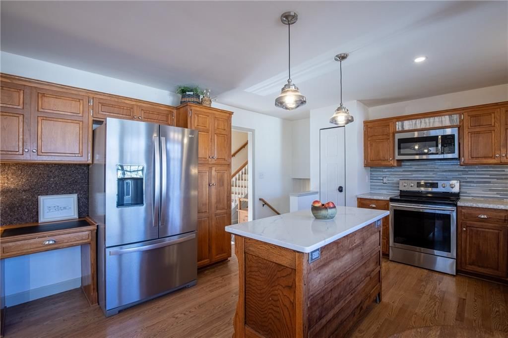 404 Hillcrest Circle — photo 18
