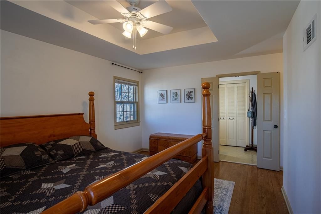 404 Hillcrest Circle — photo 45