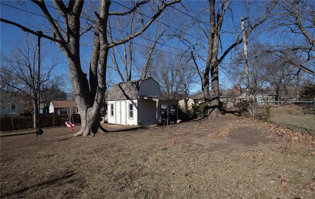 404 Hillcrest Circle — photo 49