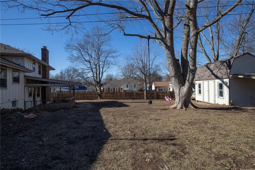 404 Hillcrest Circle — photo 50