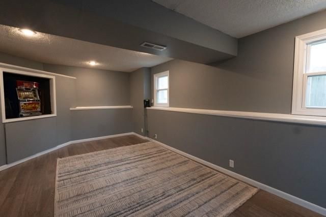 703 YORK Drive — photo 25