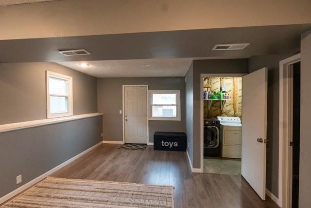 703 YORK Drive — photo 27