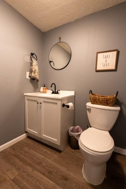703 YORK Drive — photo 28
