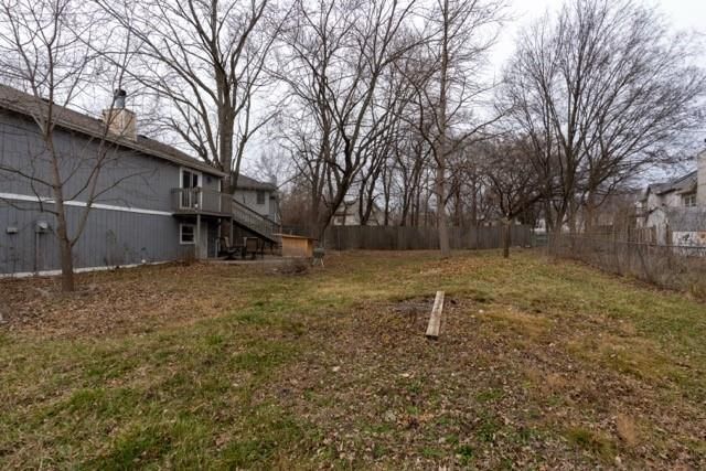 703 YORK Drive — photo 29