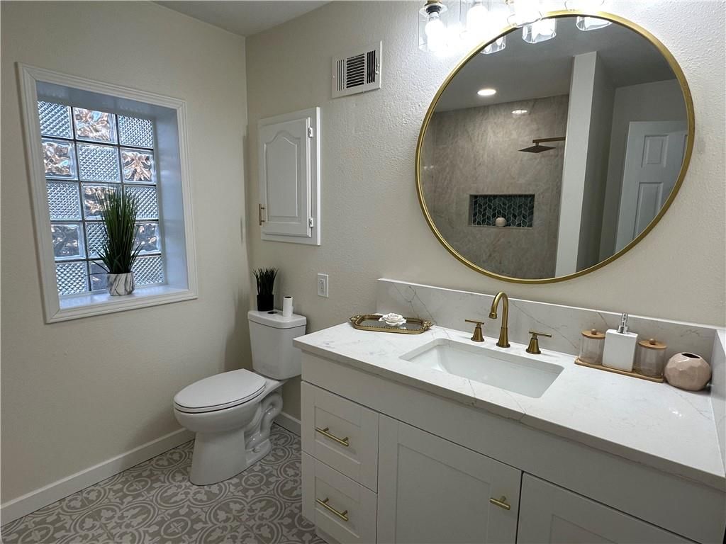 3523 N Bellefontaine Avenue — photo 28