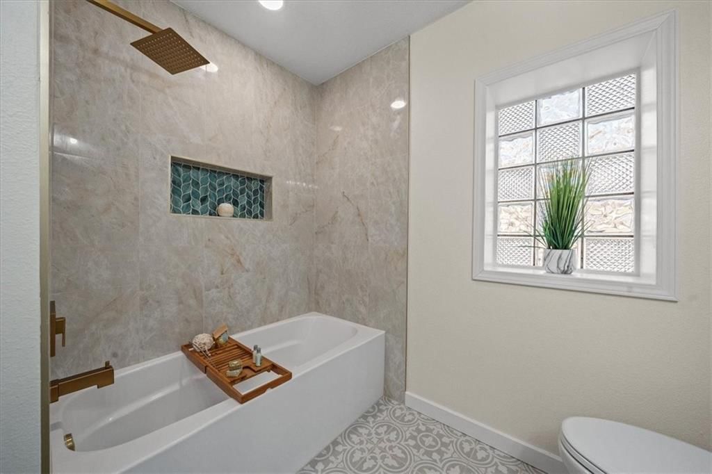 3523 N Bellefontaine Avenue — photo 29