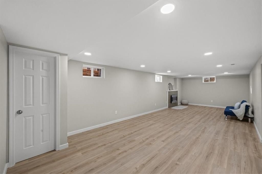 3523 N Bellefontaine Avenue — photo 32