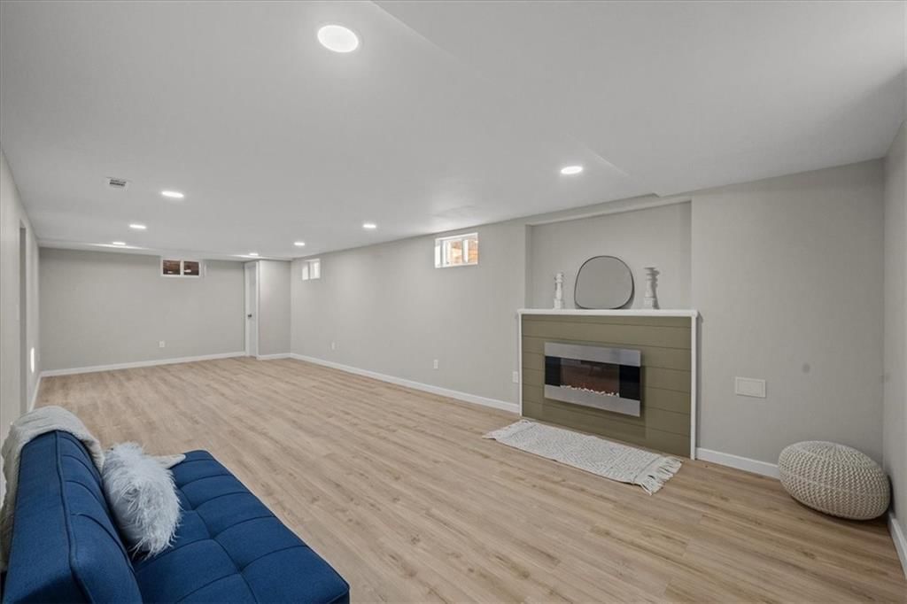 3523 N Bellefontaine Avenue — photo 36