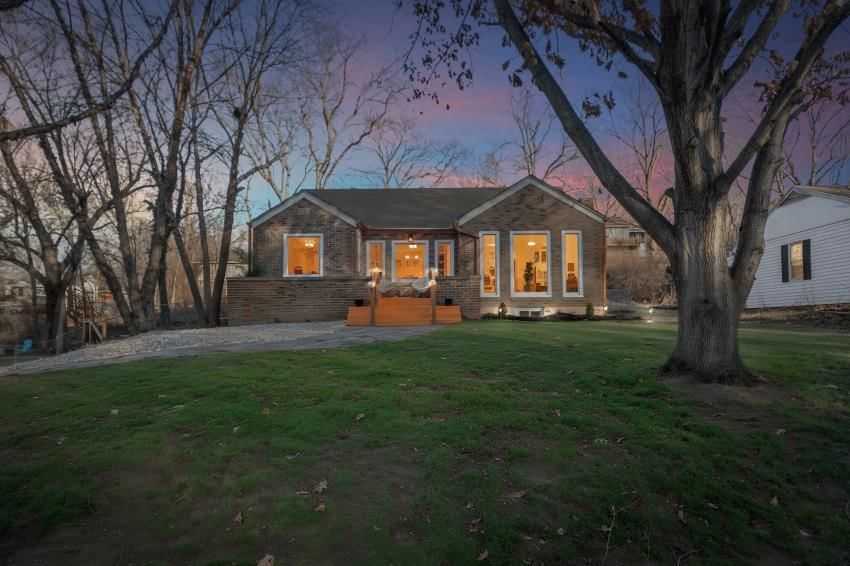 3523 N Bellefontaine Avenue — photo 42