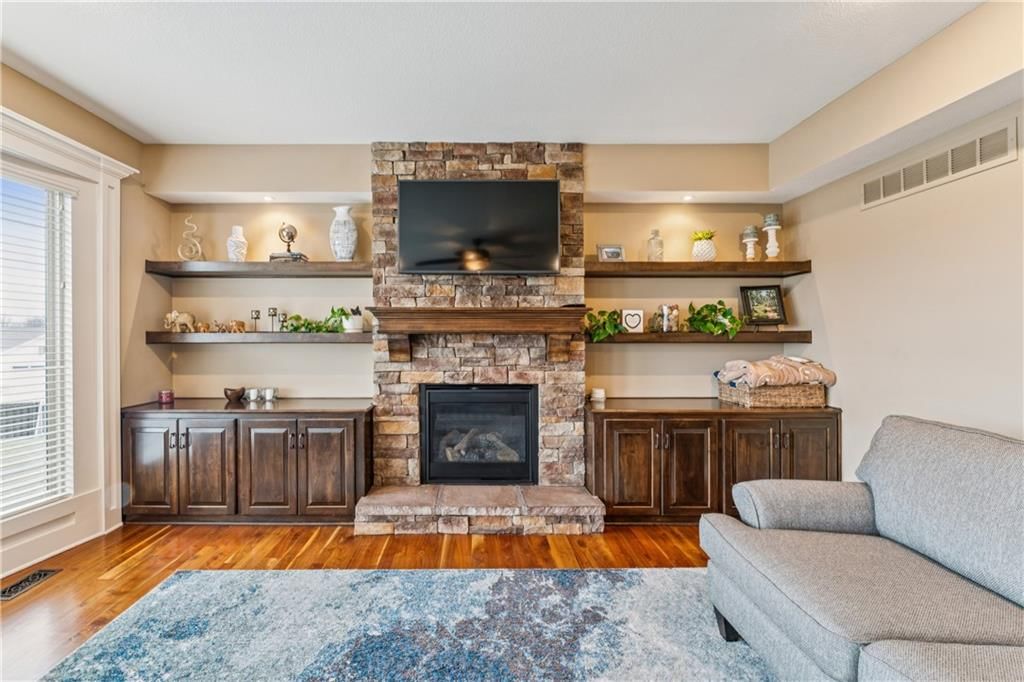 9404 N Summit Street — photo 9