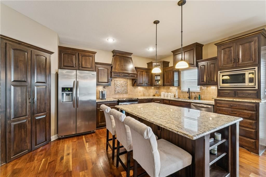 9404 N Summit Street — photo 12