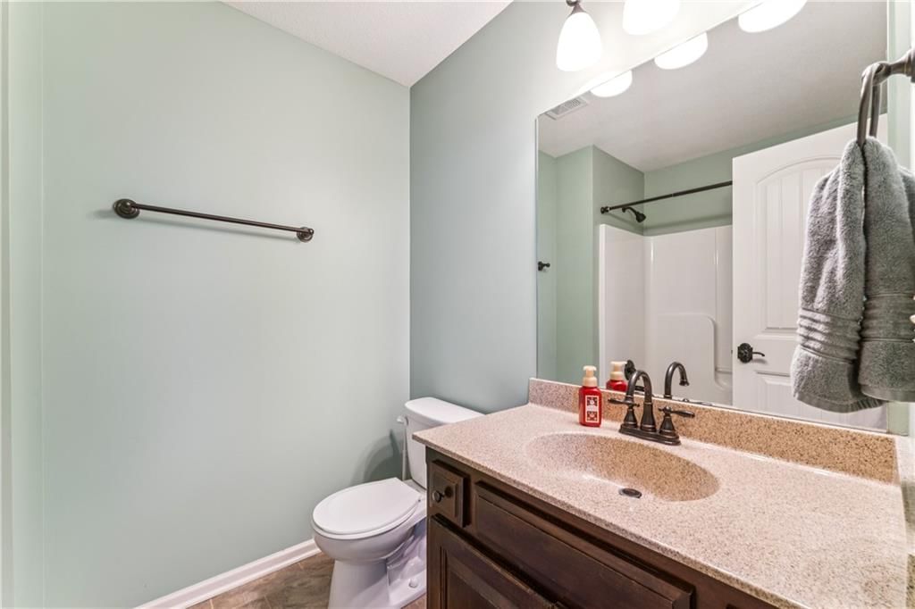 9404 N Summit Street — photo 35