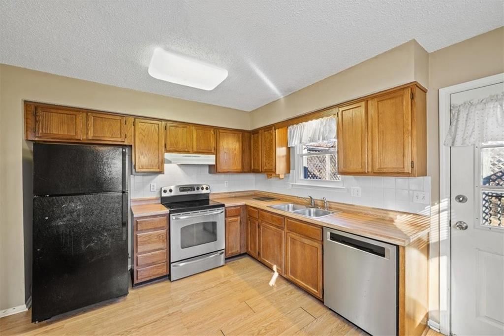 1472 W Loula Street — photo 7