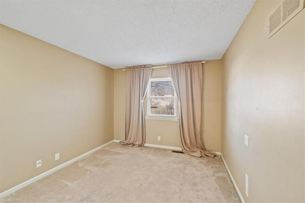 1472 W Loula Street — photo 8