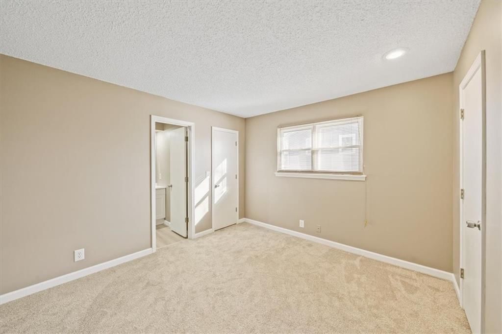 1472 W Loula Street — photo 12