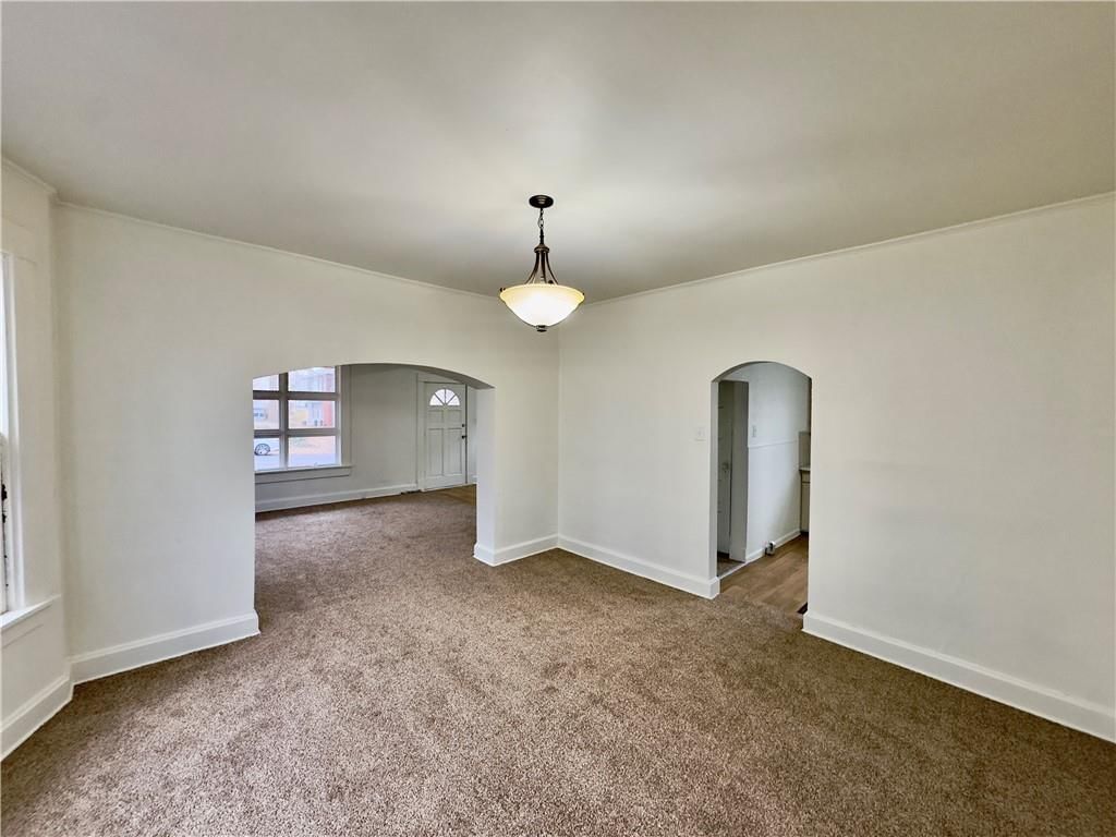 2819 Sacramento Street — photo 4