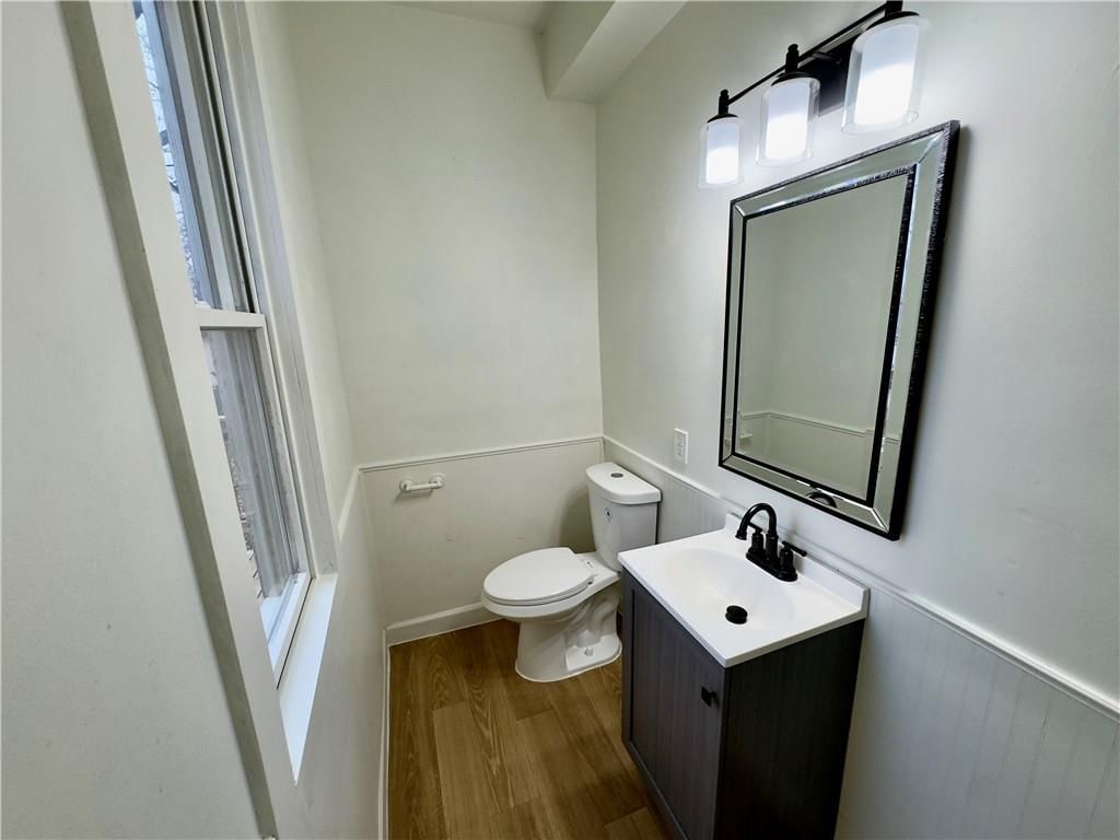 2819 Sacramento Street — photo 8