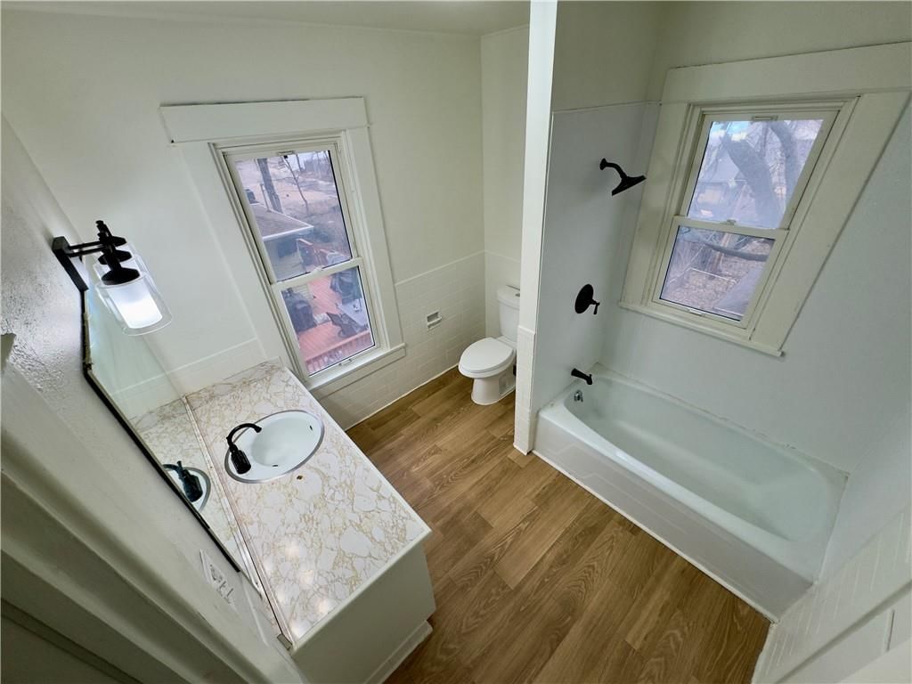 2819 Sacramento Street — photo 15