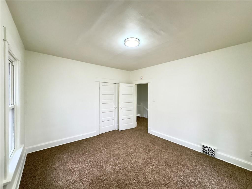 2819 Sacramento Street — photo 17