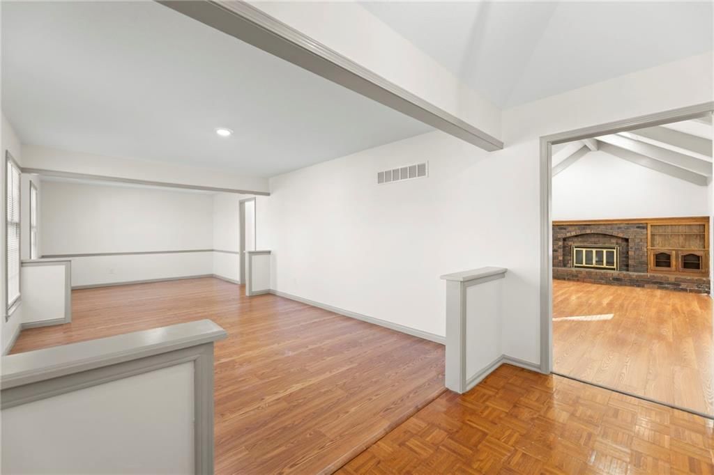 8515 Harvard Terrace — photo 3