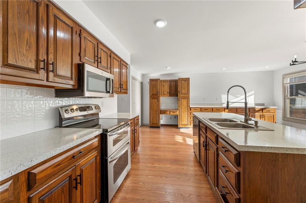 8515 Harvard Terrace — photo 12
