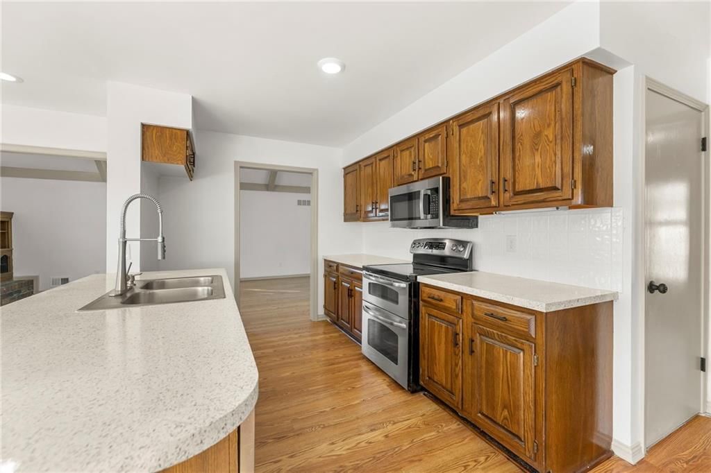 8515 Harvard Terrace — photo 13
