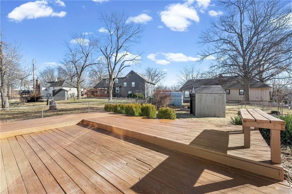 8515 Harvard Terrace — photo 15
