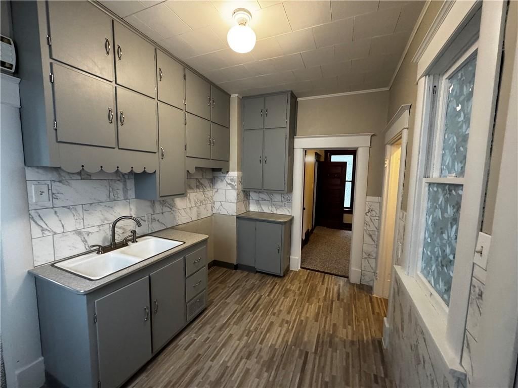 2619 Sacramento Street — photo 5